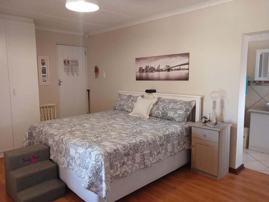 3 Bedroom Property for Sale in Dana Bay Western Cape